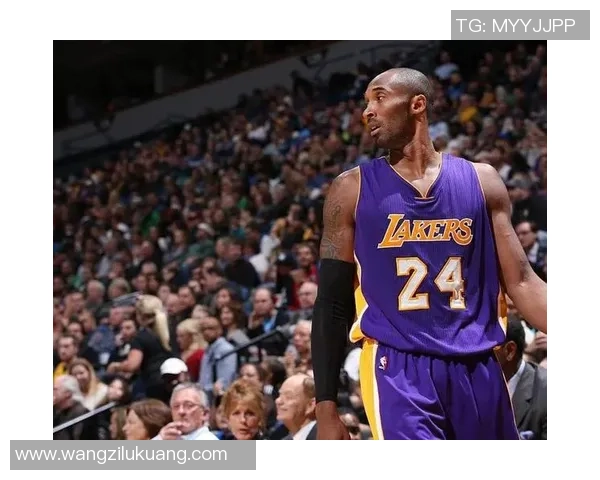 星光璀璨的绿茵场上 足球传奇与梦想交织成最美的奇迹